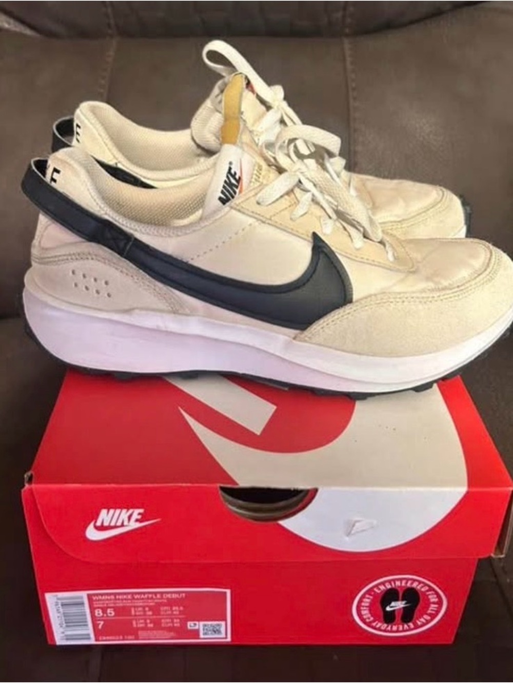 Women Nike Beige/Black Waffle-Debut Running Shoes